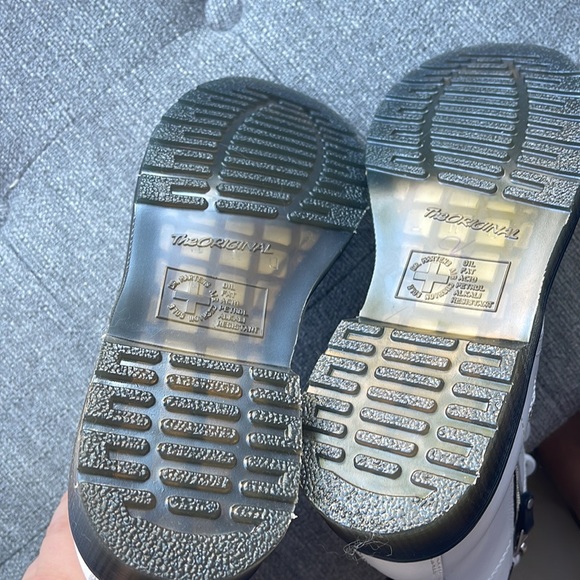 Dr. Martens 1460 Twin Zip White sendal Boot - Picture 8 of 10